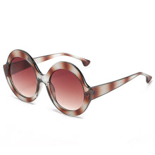 Load image into Gallery viewer, Vintage Oversize Round Fishing Sunglasses Women  Big Frame Women Sun Glasses Black Gradient Glasses Women UV400