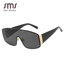 Load image into Gallery viewer, Vintage Oversized Goggle Sunglasses Women 2023 Rivet Retro Gradient Sun Glasses Men Female Designer Glasses Shades UV400