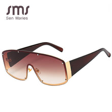 Load image into Gallery viewer, Vintage Oversized Goggle Sunglasses Women 2023 Rivet Retro Gradient Sun Glasses Men Female Designer Glasses Shades UV400