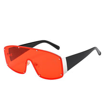 Load image into Gallery viewer, Vintage Oversized Goggle Sunglasses Women 2023 Rivet Retro Gradient Sun Glasses Men Female Designer Glasses Shades UV400