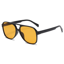 Carica l&#39;immagine nel visualizzatore di Gallery, Vintage Oversized Sunglasses Women Brand Big Frame Sun Glasses Female Candy Colors Ins Style Aviation Oculos De Sol
