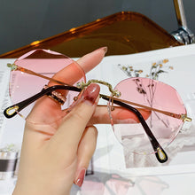 Load image into Gallery viewer, Vintage Rimless Sunglasses Women Brand Designer Gradient Sun Glasses Female Cutting Lens Retro Ladies Eyeglasses