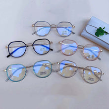 Carica l&#39;immagine nel visualizzatore di Gallery, Vintage Round Metal Glasses Women Men Anti-Blue Light Computer Eyeglasses Optical Myopia Prescription Eye Glasses Frame