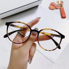 Load image into Gallery viewer, Vintage Round Women Eyeglasses Men Computer Optical Glasses Frame Trendy Eyewear for Prescription Glasses Unisex