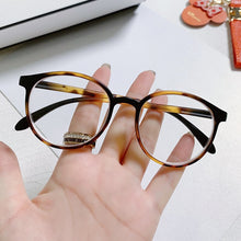 Load image into Gallery viewer, Vintage Round Women Eyeglasses Men Computer Optical Glasses Frame Trendy Eyewear for Prescription Glasses Unisex