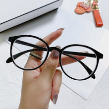 Load image into Gallery viewer, Vintage Round Women Eyeglasses Men Computer Optical Glasses Frame Trendy Eyewear for Prescription Glasses Unisex