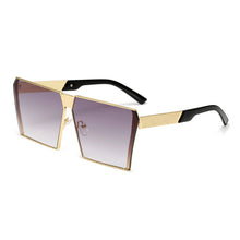 Load image into Gallery viewer, Vintage Square Sunglasses Women 2023 Oversized Steampunk Sunglasses Classic Eyeglasses Men Clear Lens Vintage Retro Punk Shades