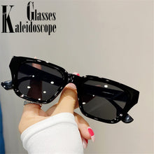 Load image into Gallery viewer, Vintage Square Sunglasses Women Black Green Rectangle Sun Glasses Men Classic Eyewear Shades UV400 Korea Style Retro Oculos