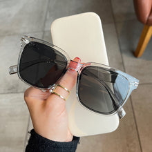 Carica l'immagine nel visualizzatore di Gallery, Occhiali da sole quadrati vintage Donna Uomo Occhiali da sole retrò UV400 Tonalità di guida Protezione Occhiali colorati per esterni