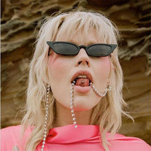 Load image into Gallery viewer, Vintage Sunglasses Women Cat Eye  Brand Designer Sun Glasses Retro Small Red ladies Sunglass Black Eyewear oculos