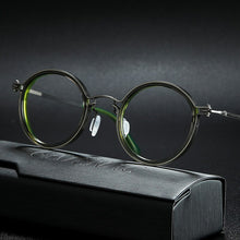 Load image into Gallery viewer, Vintage Titanium Eyeglasses Frame Men Round Myopia Prescription Glasses Women 2023 Optical  Glasses Frame Eyewear