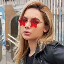 Carica l'immagine nel visualizzatore di Gallery, Vintage Unique Star Shape Mirror Rimless Sunglasses Women Clear Ocean Lens Eyewear Men Trending Sun Glasses Shades UV400