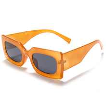 Carica l'immagine nel visualizzatore di Gallery, Vintage Women Square Sun Glasses Eyewear Sunglasses For Men Punk UV400 Retro Tint Shades Trending Female Eyeglasses