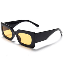 Carica l'immagine nel visualizzatore di Gallery, Vintage Women Square Sun Glasses Eyewear Sunglasses For Men Punk UV400 Retro Tint Shades Trending Female Eyeglasses