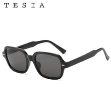 Load image into Gallery viewer, Vintage Women Sunglasses Polycarbonate Square Woman Designer Sunglasses Black Pink Glasses Zonnebril Dames UV400 Protection