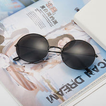 Load image into Gallery viewer, Vintage sol redondo gafas nuevo caramelo moda Vintage redondo espejo gafas de sol gafas UV 400