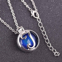 Load image into Gallery viewer, VisionMood 26 Initials Letter 2 In 1 Silver Pendant Choker Mood Necklace Temperature Change Color Feeling Emotional Color Woman
