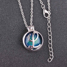 Load image into Gallery viewer, VisionMood 26 Initials Letter 2 In 1 Silver Pendant Choker Mood Necklace Temperature Change Color Feeling Emotional Color Woman