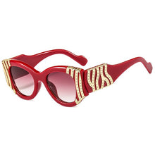 Load image into Gallery viewer, WERGASUN 2023 Vintage Metal Cat Eye Sunglasses Women Brand Designer Sun Glasses Men Cool Shades