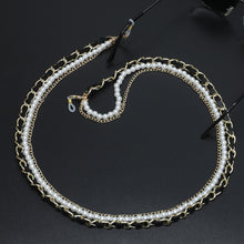 Carica l&#39;immagine nel visualizzatore di Gallery, WHO CUTIE 2023 White Pearl Sunglasses Chain Women Lanyard with Strap Eye Glasses Accessories for lady (only chain no glasses)