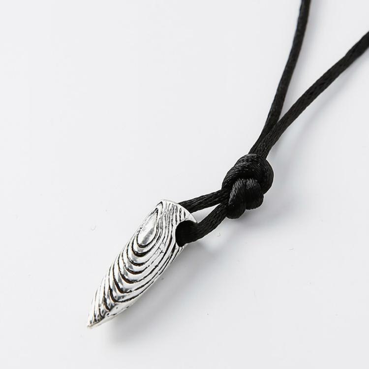 War Wolf 2 cold front alloy bullet pendant male and female trend evil spirits gifts retro bullets necklace Statement Necklace
