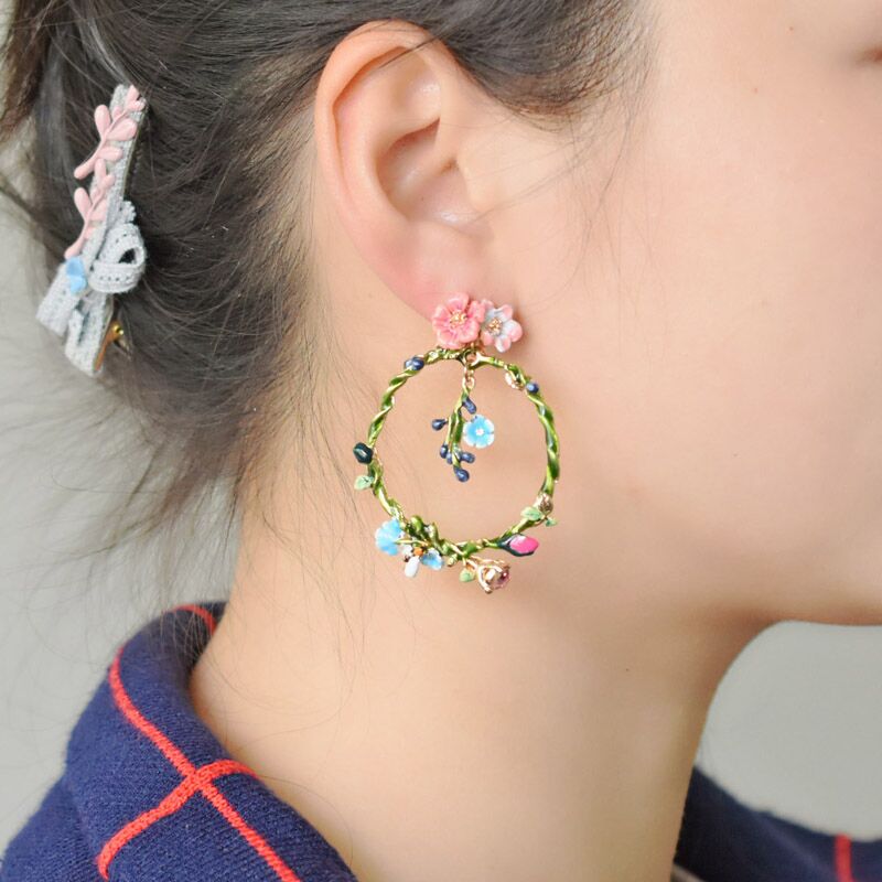 Warmhome Trendy Jewelry Enamel Glaze Gold 2018 Fashion Garland Bee Insect Big Circle Flowers Gem Stud Earrings For Women