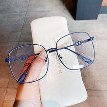 Load image into Gallery viewer, White Pink Alloy Anti-blue Light Women&#39;s Computer Eyeglasses Black Pink Square Clear Glasses Frame Female Square Eyewear