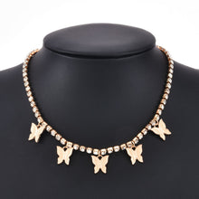 Load image into Gallery viewer, Women Multilayer Choker Horn Long Crescent Moon Pendant Chain Necklace Chain Bohemia Jewelry