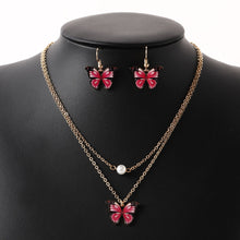 Load image into Gallery viewer, Women Multilayer Choker Horn Long Crescent Moon Pendant Chain Necklace Chain Bohemia Jewelry