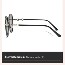 Carica l&#39;immagine nel visualizzatore di Gallery, Women Sunglasses Polarized UV400 Lens Retro  Crystal Ladies Brand Designer Sun Glasses Eyewear For Female S313