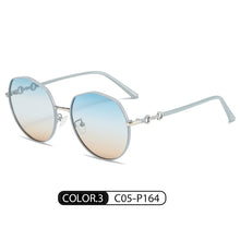 Carica l&#39;immagine nel visualizzatore di Gallery, Women Sunglasses Polarized UV400 Lens Retro  Crystal Ladies Brand Designer Sun Glasses Eyewear For Female S313