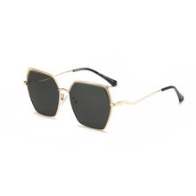 Load image into Gallery viewer, Women Sunglasses Retro UV400 Gradient Lens  Ladies Vintage Classic Sun Glasses Outdoor Eyewear For Female V29517