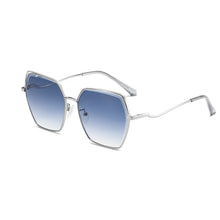 Load image into Gallery viewer, Women Sunglasses Retro UV400 Gradient Lens  Ladies Vintage Classic Sun Glasses Outdoor Eyewear For Female V29517
