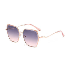 Load image into Gallery viewer, Women Sunglasses Retro UV400 Gradient Lens  Ladies Vintage Classic Sun Glasses Outdoor Eyewear For Female V29517