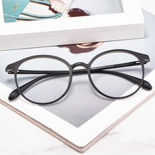 Load image into Gallery viewer, Women TR90 Ultralight Round Retro Full Frame Glasses Optical Myopia Glasses Transparent Frame Prescription Glasses Frame 8019