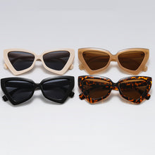 Load image into Gallery viewer, Women Trendy Cat Eye Sunglasses Vintage Sun Glasses Men Geometry Shades UV400 Ladies Eyewear Gafas De Sol
