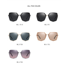 Carica l&#39;immagine nel visualizzatore di Gallery, Women&#39;s Sunglasses Polarized Stylish Girls Sun Glasses Outdoor Party Shades Lentes De Sol With Free Box