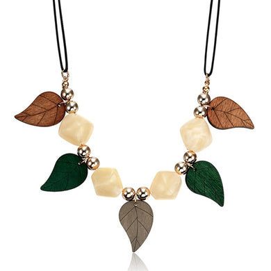 Women's Wood Leaf Necklace for Women Geometric Beads Necklaces & Pendants Beaded Statement Necklace New Jewelry for Gifts NR075
