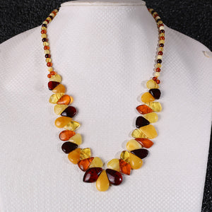Women's necklace, fashionable jewelry, natural Baltic Sea amber wax ball engagement accessories