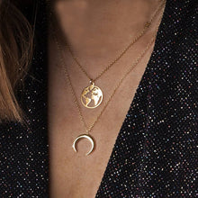 Carica l&#39;immagine nel visualizzatore di Gallery, Collana con mappa del mondo Ciondolo con mappa in oro Girocollo con mappa del mondo Girocollo con stella Crescent Moon Collane per donna Gioielli Boho multistrato 
