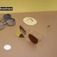 Carica l&#39;immagine nel visualizzatore di Gallery, X101Polarized Sunglasses Men Women Magnetic Clip On Glasses metal square Optical Prescription Eyewear Frames Eyeglass
