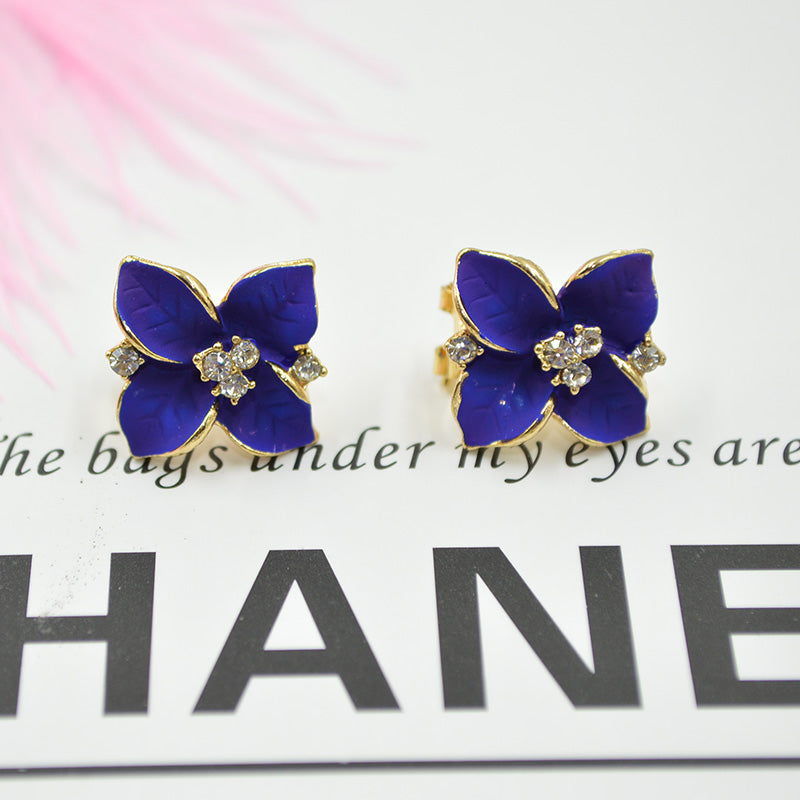 Purple Clover Flower Gardenia Shaped Classic Ear Stud Fine Clover Rhinestone Inl Woman Earrings Charming Jewelry