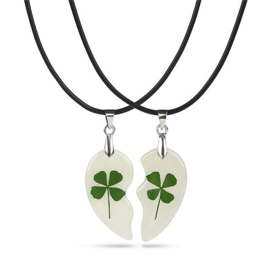 Clover Luminous Couple Necklace 2pcs Heart Shape Pendant Necklace Glowing In The Dark Lovers Jewelry Long Chain