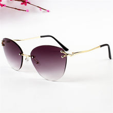 Carica l'immagine nel visualizzatore di Gallery, YOOSKE 2023 Cat Eye Sunglasses Women  Brand Gradient Rimless Sun Glasses Ladies Ocean Diamond Cutting Lens Shade Eyewear