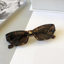 Load image into Gallery viewer, YOOSKE 2023 Small Frame Sunglasses Women Cat Eye Sun Glasses Men Retro Brand Design Wild Street Eyewear UV400