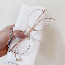 Load image into Gallery viewer, Anti-blue Light Glasses Frame Women Irregular Eyeglasses Unique Pearl Bent-leg Spectacle Frame Fashion Myopia Frames