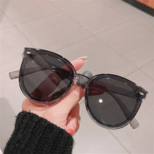 Load image into Gallery viewer, YOOSKE Brand Vintage Sunglasses Women Men Retro Round Sun Glasses Lady ins Popular Travel Shades Eyewear UV400
