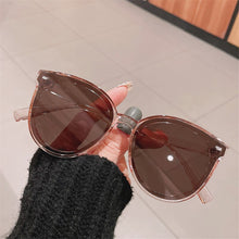 Load image into Gallery viewer, YOOSKE Brand Vintage Sunglasses Women Men Retro Round Sun Glasses Lady ins Popular Travel Shades Eyewear UV400