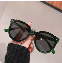 Load image into Gallery viewer, YOOSKE Brand Vintage Sunglasses Women Men Retro Round Sun Glasses Lady ins Popular Travel Shades Eyewear UV400