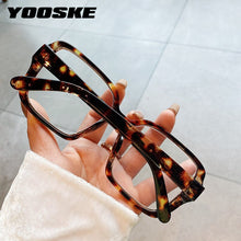 Carica l&#39;immagine nel visualizzatore di Gallery, YOOSKE Computer Blue Light Blocking Glasses Women Men Oversized Eyeglasses Frames Clear Optical Eyewear Unisex